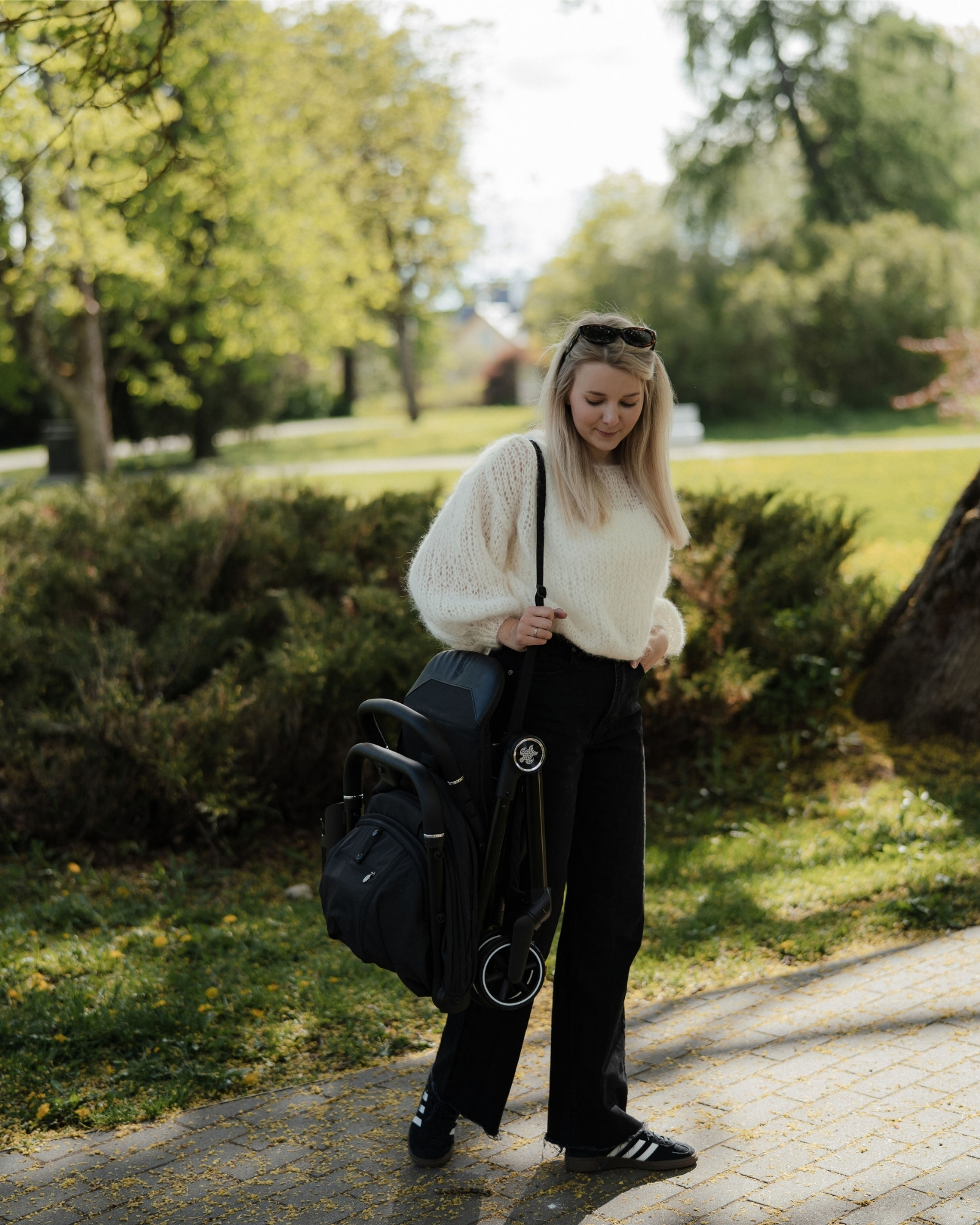 Mamoa TS1 Pango Black kergkäru